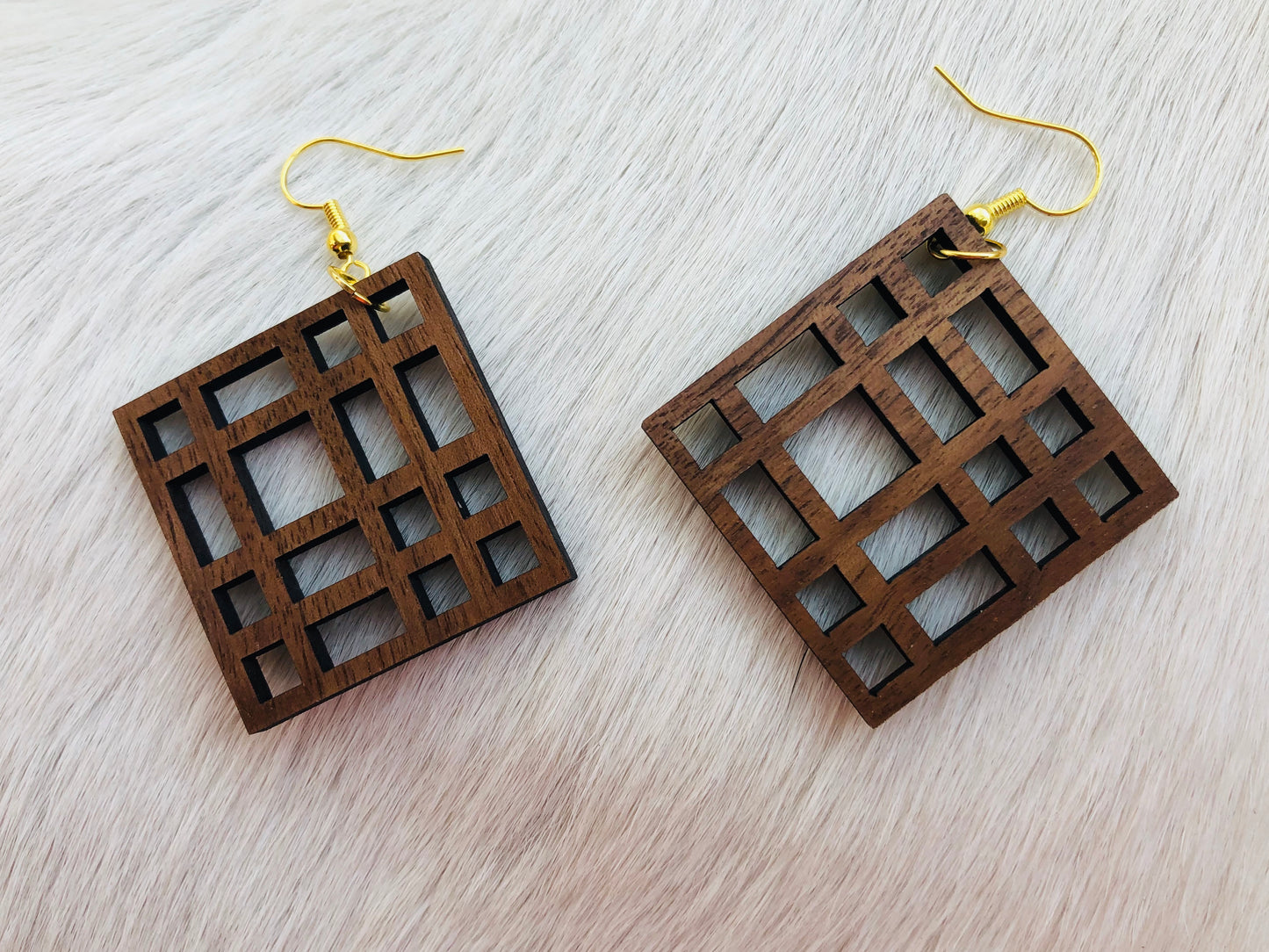 Hollow Walnut Square Dangles